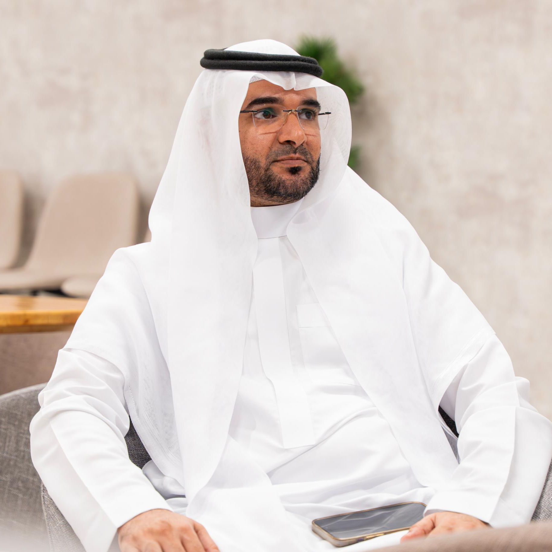 مانع بن مثيب القرشي — إدارة الموارد البشرية